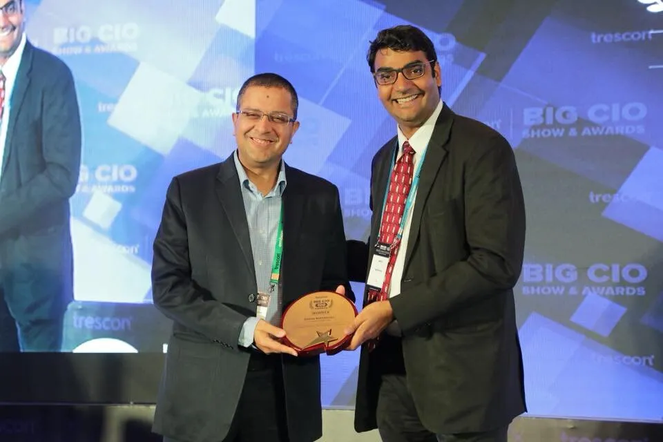 Dr. Ashish Bharadwaj receiving the CIO 100 Award in recognition of exemplary technology initiatives and IT leadership at the 7th edition of the Big CIO Show in Mumbai.