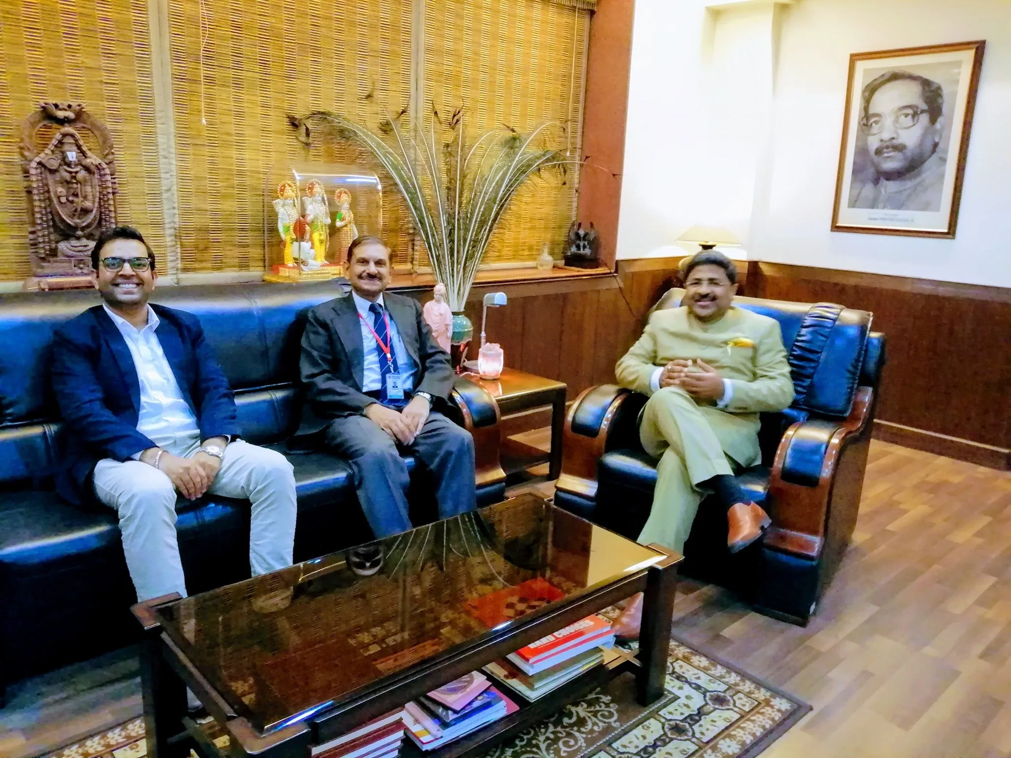 R to L: Shr. Kunwar Shekhar Vijendra, Chancellor - Shobhit University, Major General (Retd.) Dr. Sunil Chandra, Pro Vice Chancellor - Shobhit University